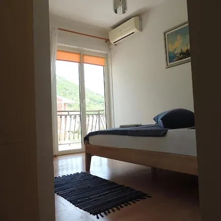 בית הארחה Sutic 3*